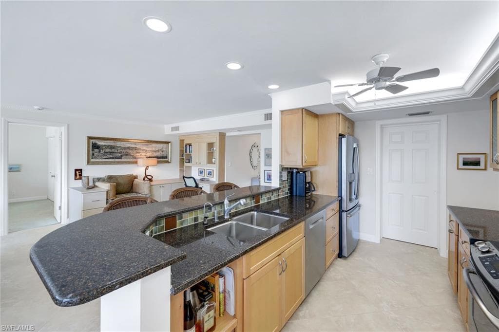 3430 Gulf Shore Blvd #2i, Naples, photo 3