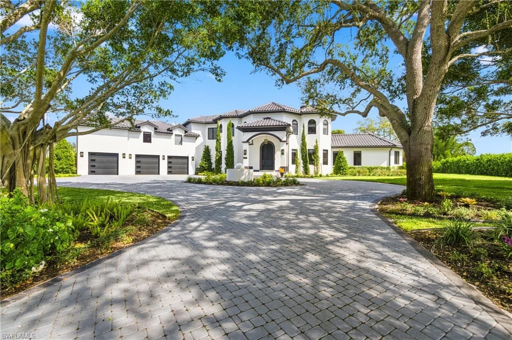 540 Ridge Dr, Naples, photo 2