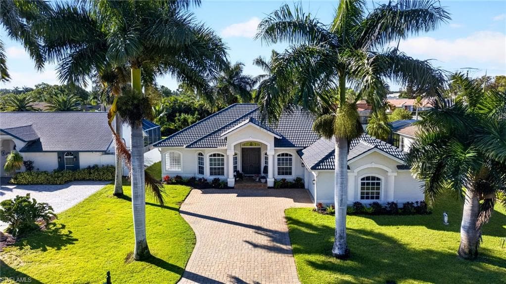 3731 Patty Ct, Bonita Springs, photo 2