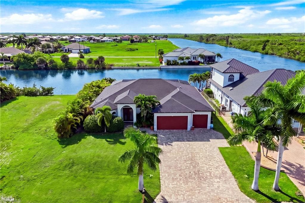 1726 Old Burnt Store Rd, Cape Coral, photo 3