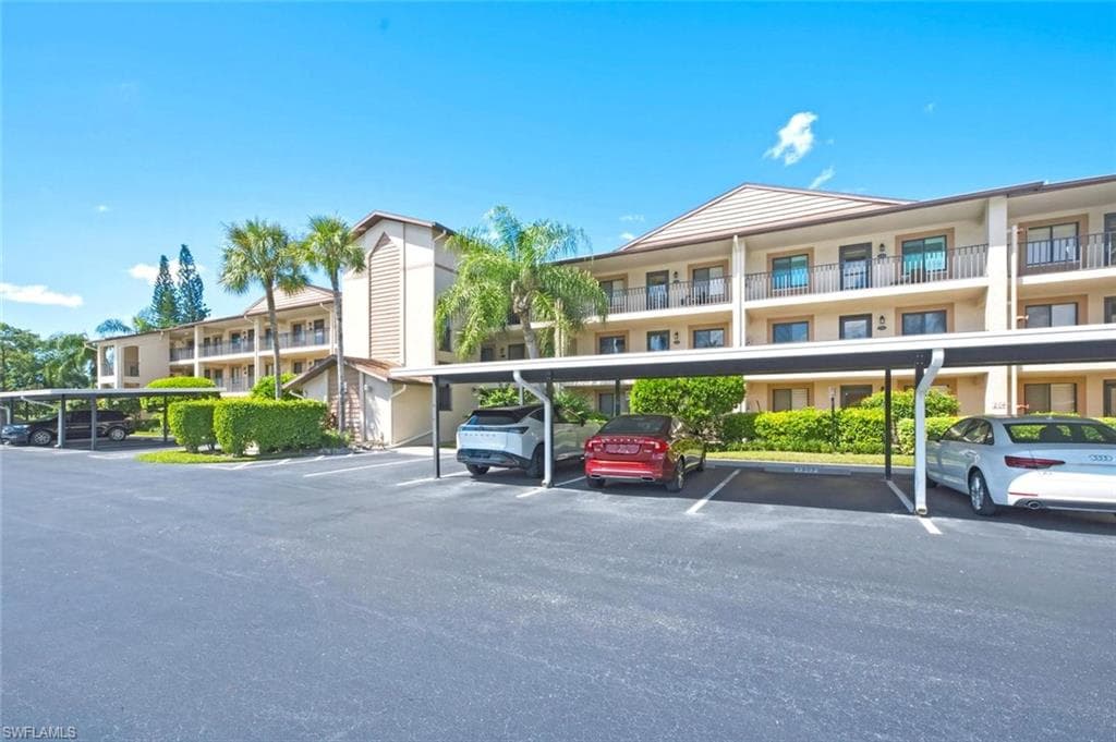 7380 Saint Ives Way #1202, Naples, photo 3