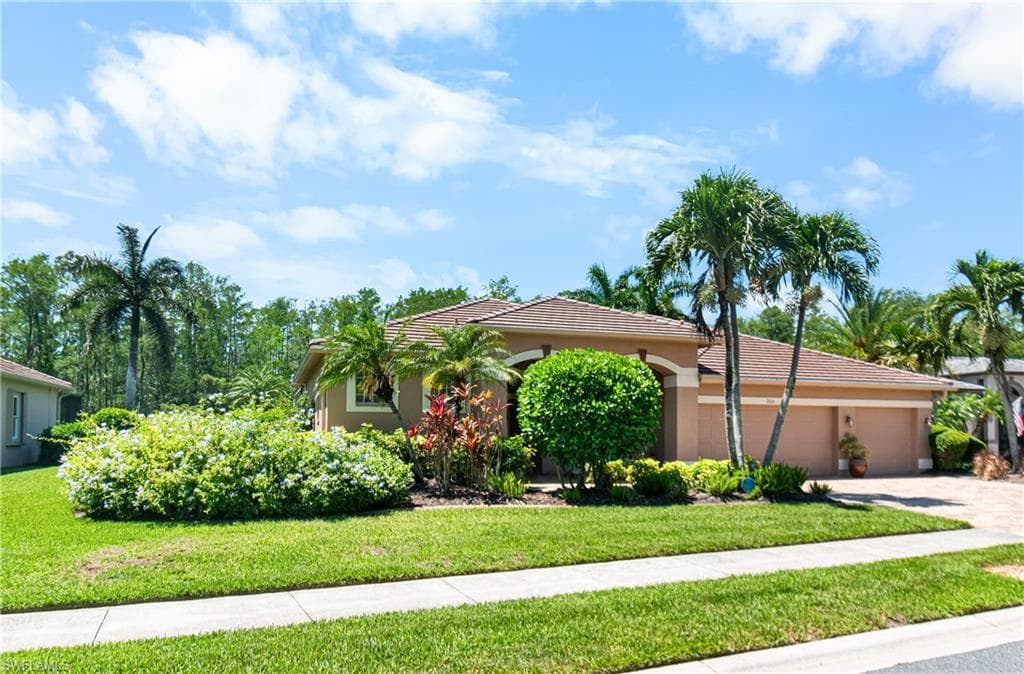 8026 Tiger Palm Way, Fort Myers, photo 3