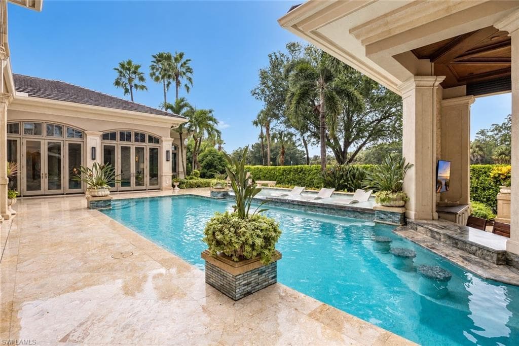 9880 Brassie Bend, Naples