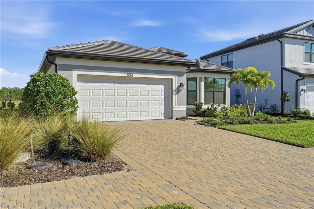 1954 Fresno Ave, Naples, photo 2