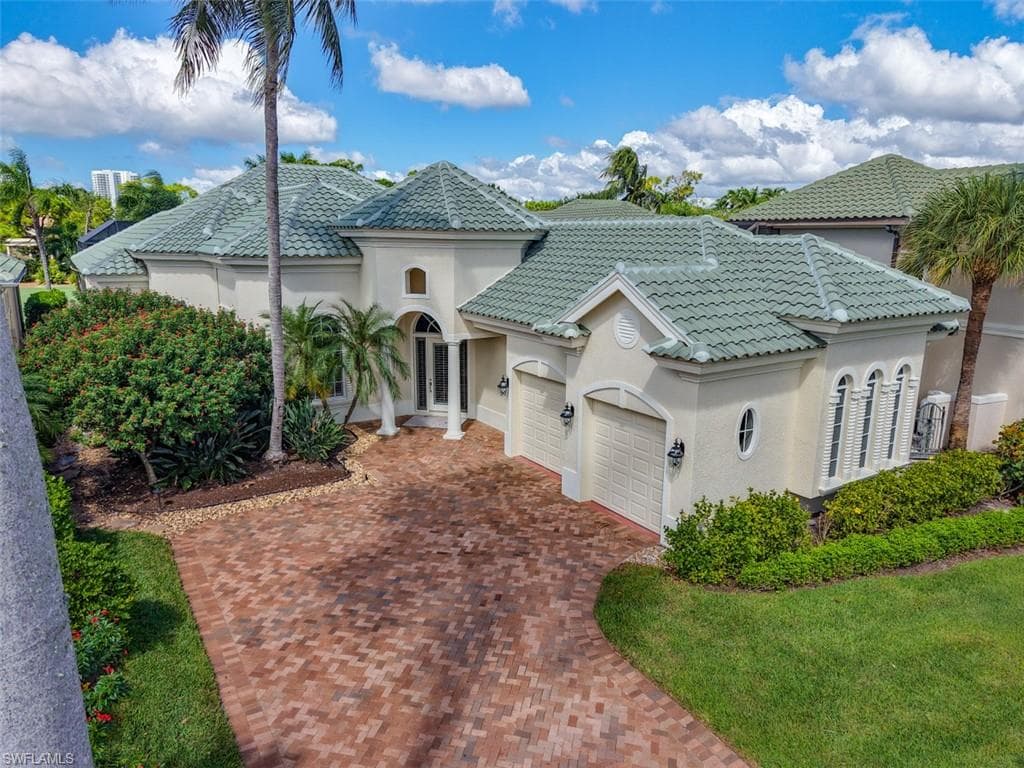 26330 Augusta Creek Ct, Bonita Springs, photo 2