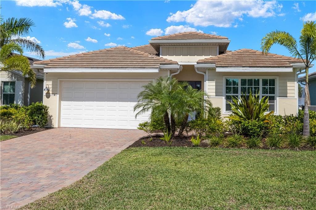309 Spiaggio Ct, Naples