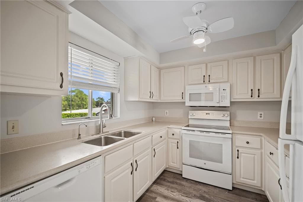 5635 Rattlesnake Hammock Rd #203d, Naples, photo 2