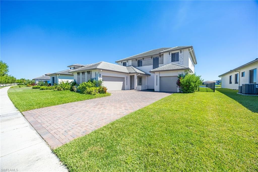 5316 Marano Dr, Ave Maria