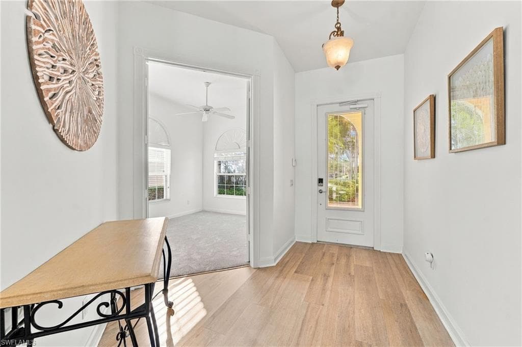 7565 Garibaldi Ct, Naples, photo 3