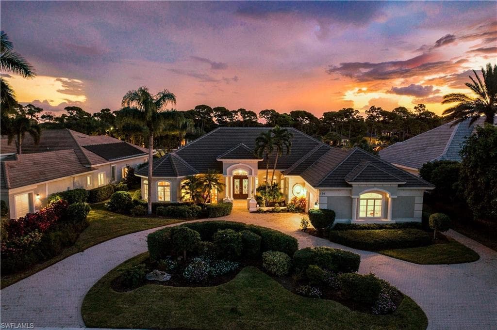 196 Cheshire Way, Naples, photo 2
