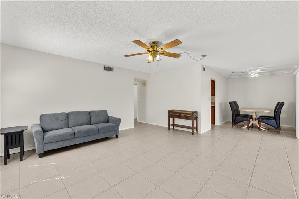 1400 Pompei Ln #1, Naples