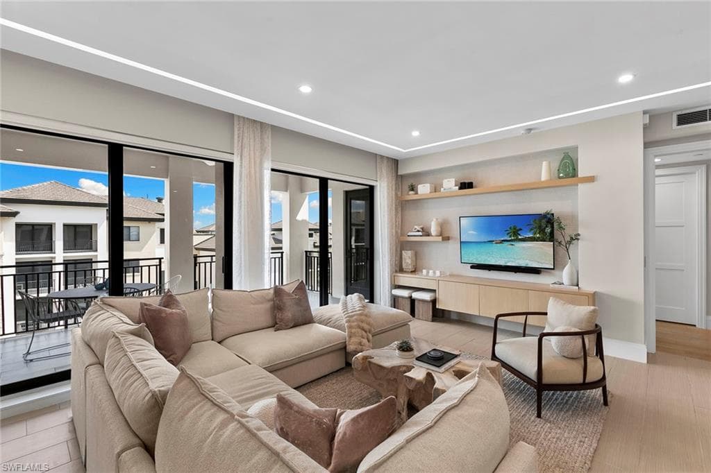 1035 3rd Ave #504, Naples, photo 3