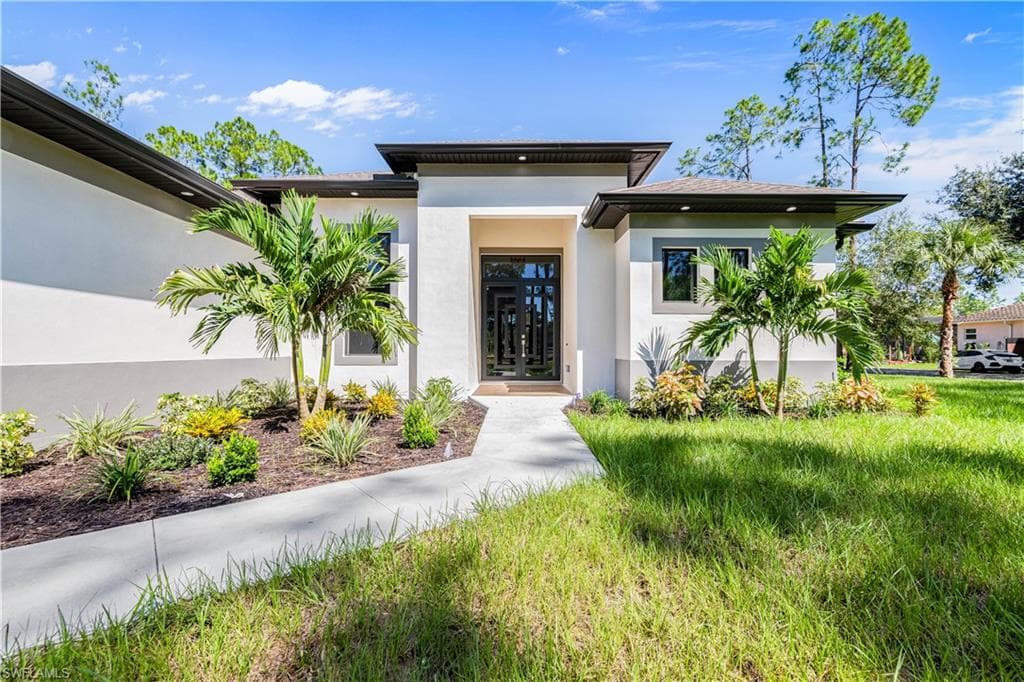 2737 2nd Ave, Naples, photo 2