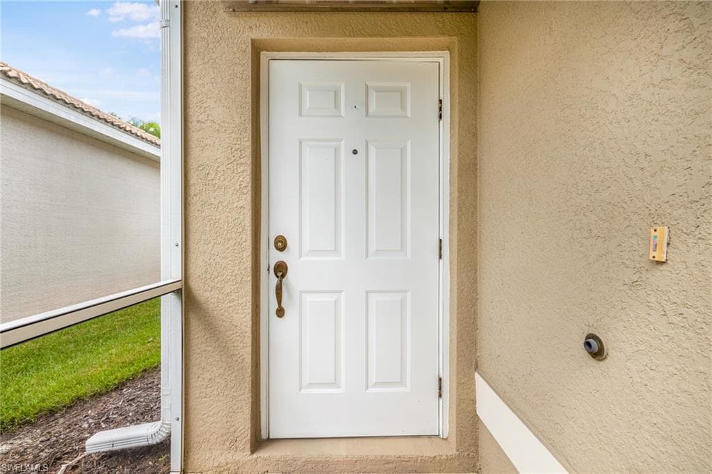 8079 Woodridge Pointe Dr, Fort Myers, photo 3