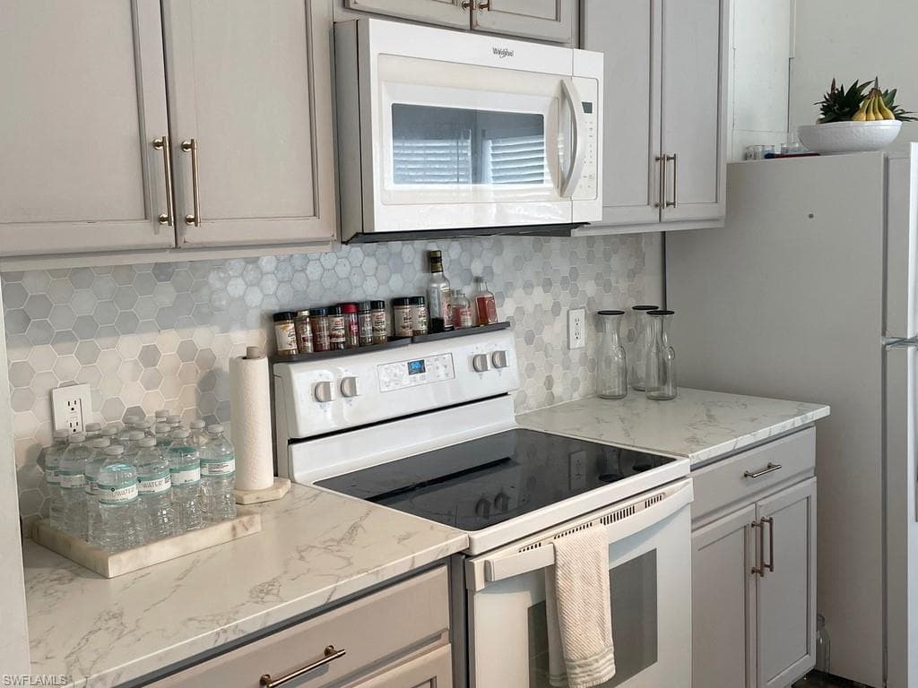 145 Datil St, Clewiston, photo 3