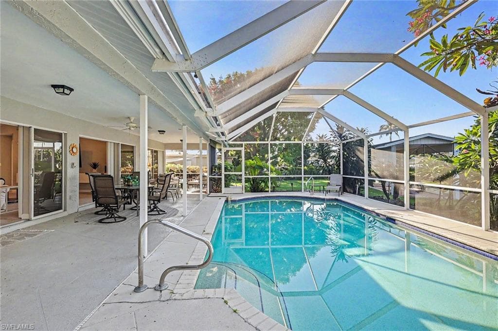 330 Bamboo Dr, North Fort Myers