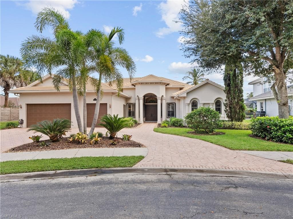 14911 Tybee Island Dr, Naples, photo 3