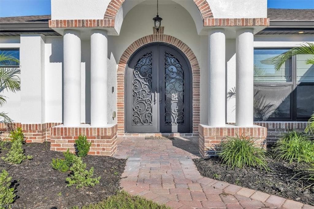 1509 37th Ave, Cape Coral, photo 2