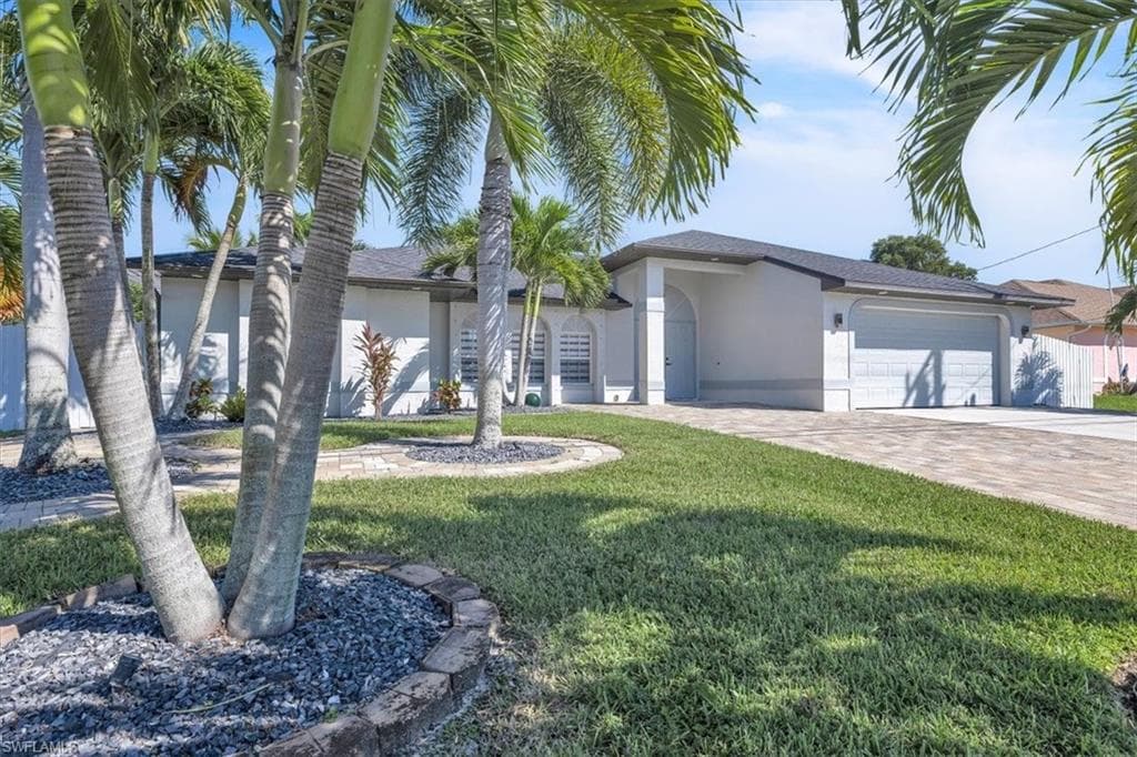 3619 Oasis Blvd, Cape Coral, photo 2