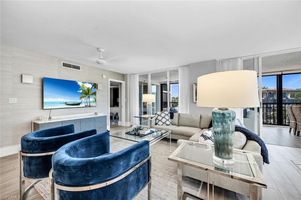 6000 Pelican Bay Blvd #c202, Naples, photo 3
