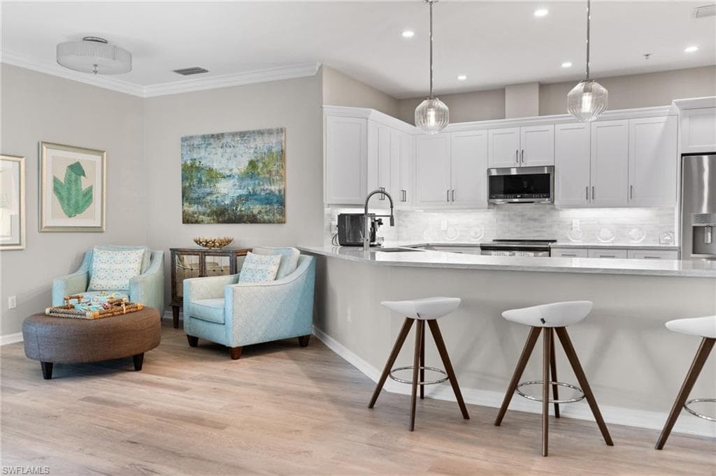 1540 Clermont Dr #103, Naples, photo 2