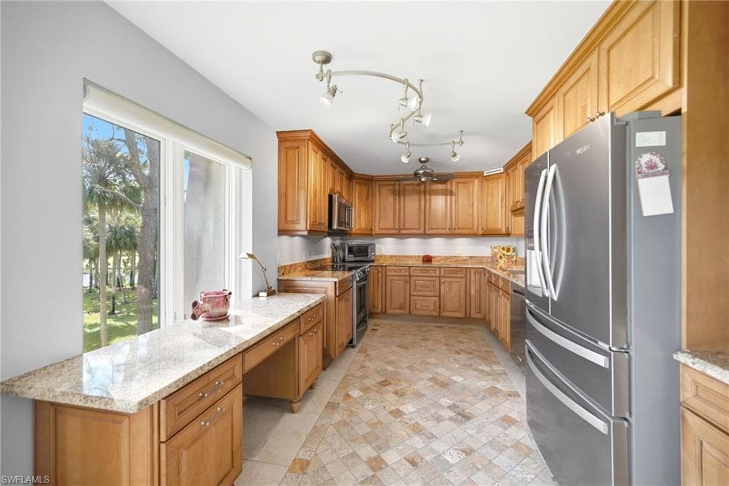 105 Clubhouse Ln #388, Naples, photo 3