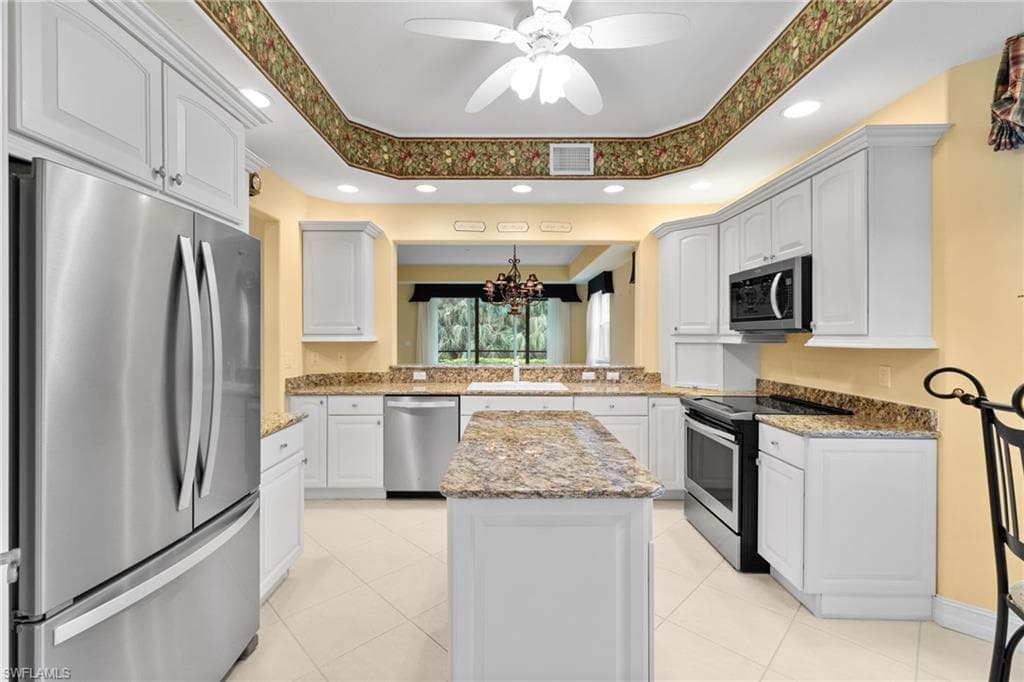 6073 Ashford Ln #802, Naples, photo 2