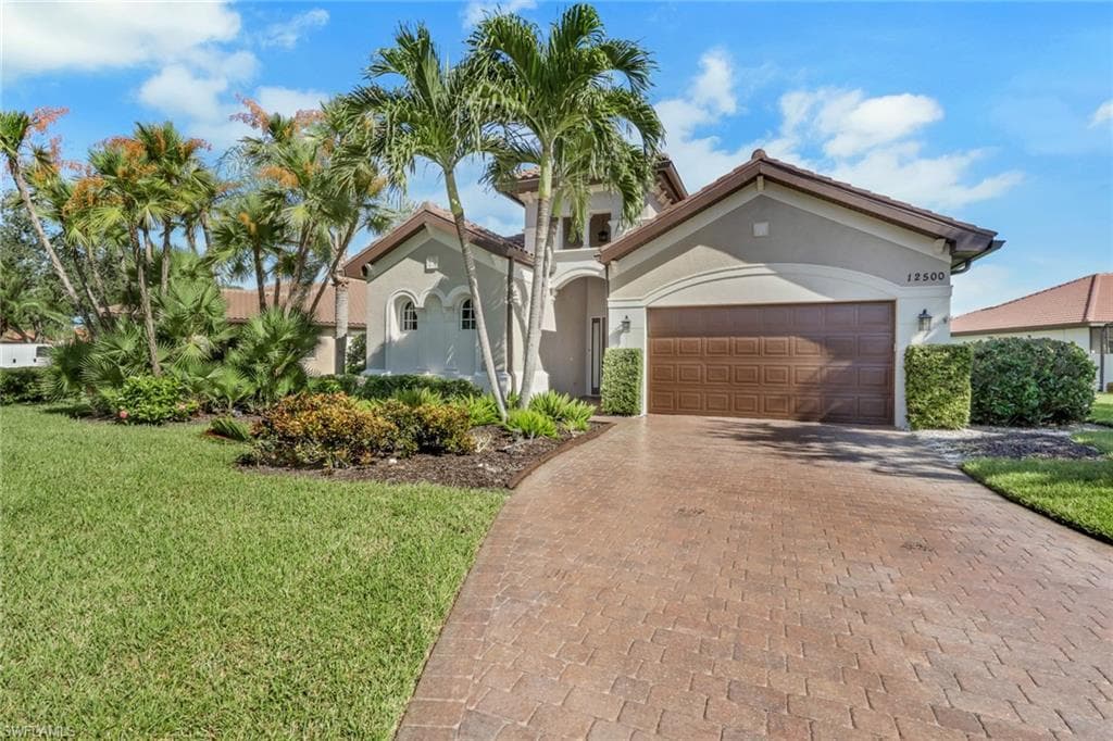 12500 Grandezza Cir, Estero