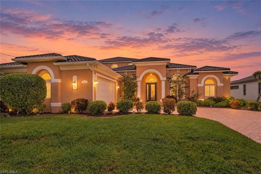 1212 26th St, Cape Coral, photo 2