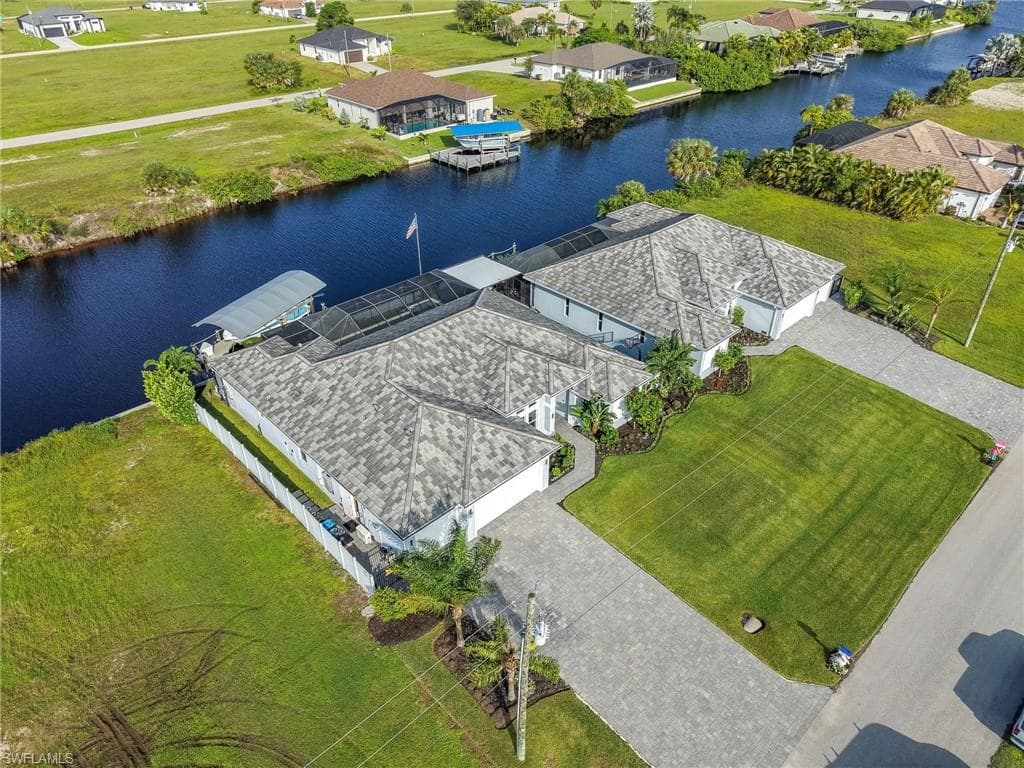 3802 42nd Pl, Cape Coral, photo 2