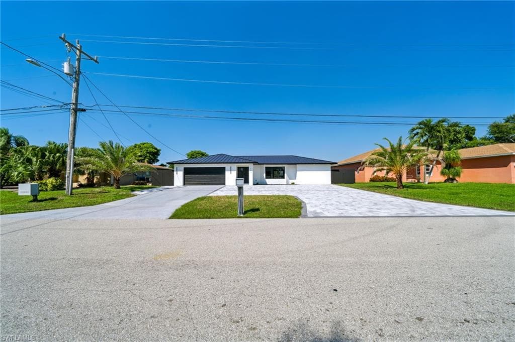 1503 23rd Ter, Cape Coral, photo 3