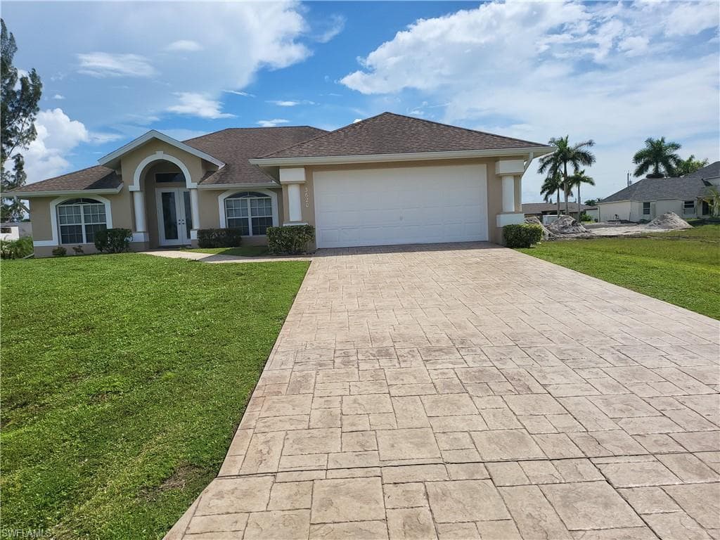 3620 3rd Ter, Cape Coral