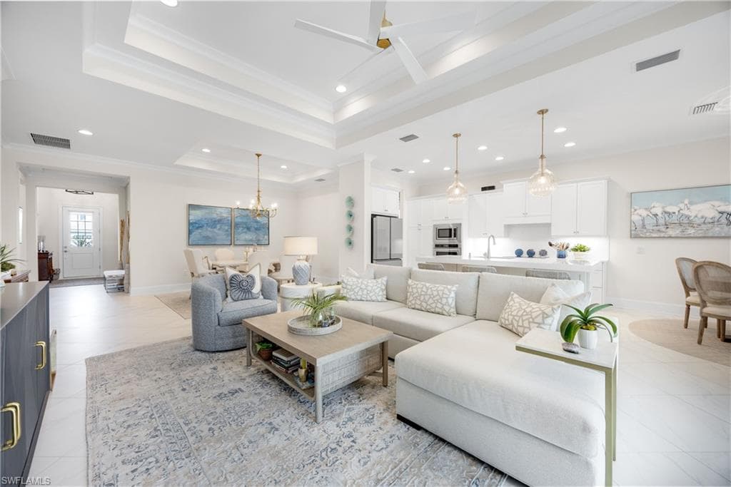 6472 Arriba Ave, Naples, photo 3