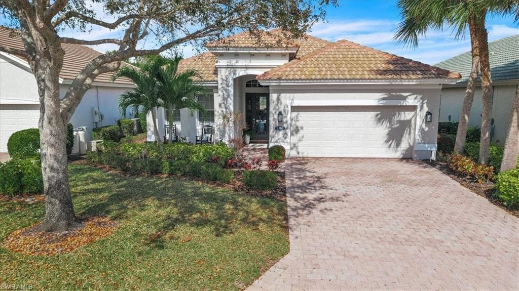 3750 Lakeview Isle Ct, Fort Myers