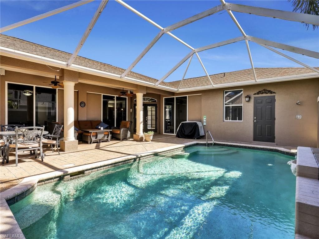 5877 Elizabeth Ann Way, Fort Myers, photo 2