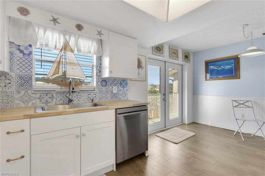 180 Cypress Way #c218, Naples