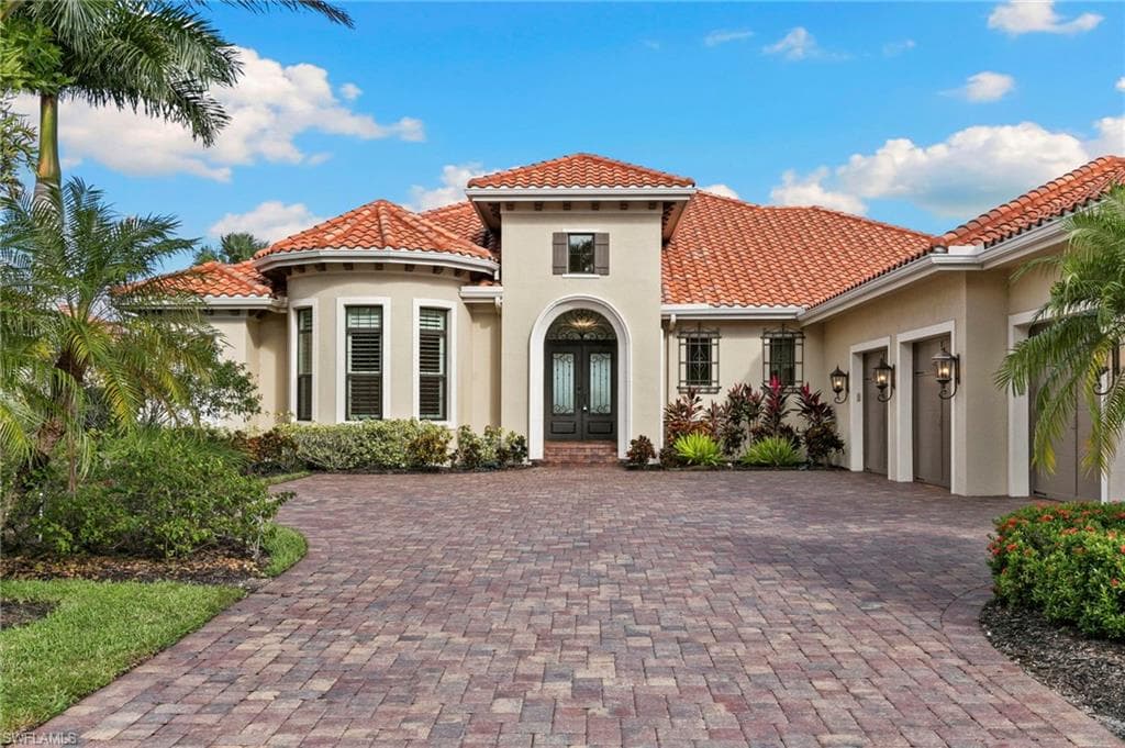 9238 Marble Stone Dr, Naples