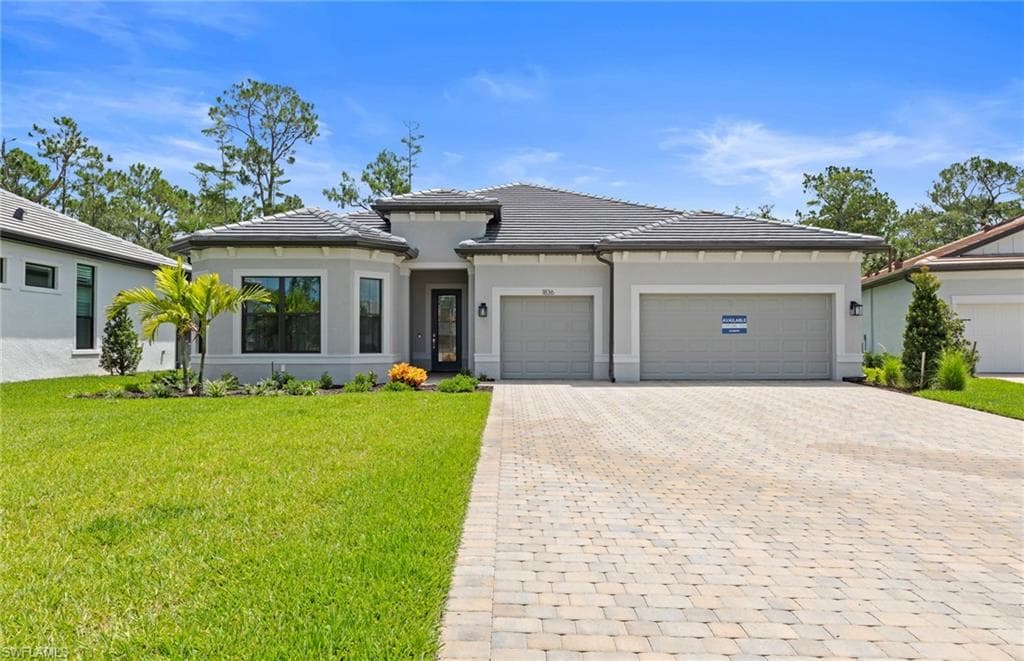 2095 Altura Ct, Naples