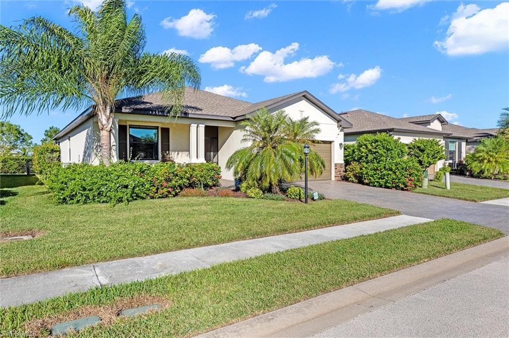 14180 Vindel Cir, Fort Myers