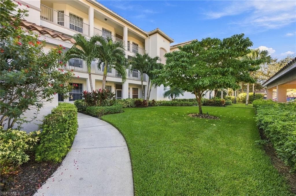 8259 Parkstone Pl #106, Naples, photo 2