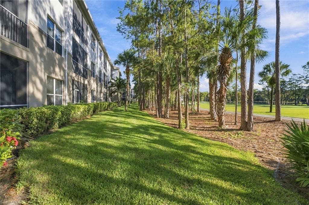 8259 Parkstone Pl #106, Naples, photo 3