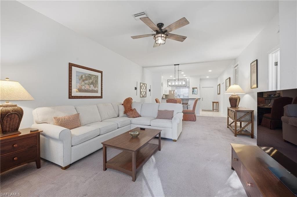 8259 Parkstone Pl #106, Naples