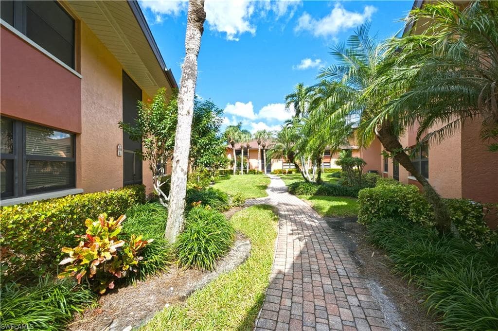 1510 Mainsail Dr #8, Naples, photo 2