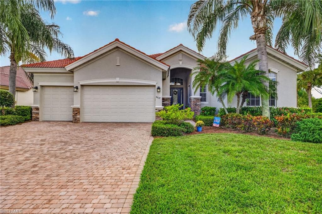 5637 Whispering Willow Way, Fort Myers