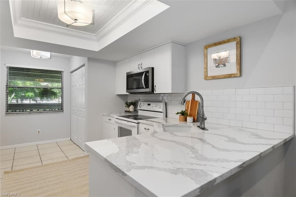 624 Wiggins Bay Dr #c23, Naples, photo 3
