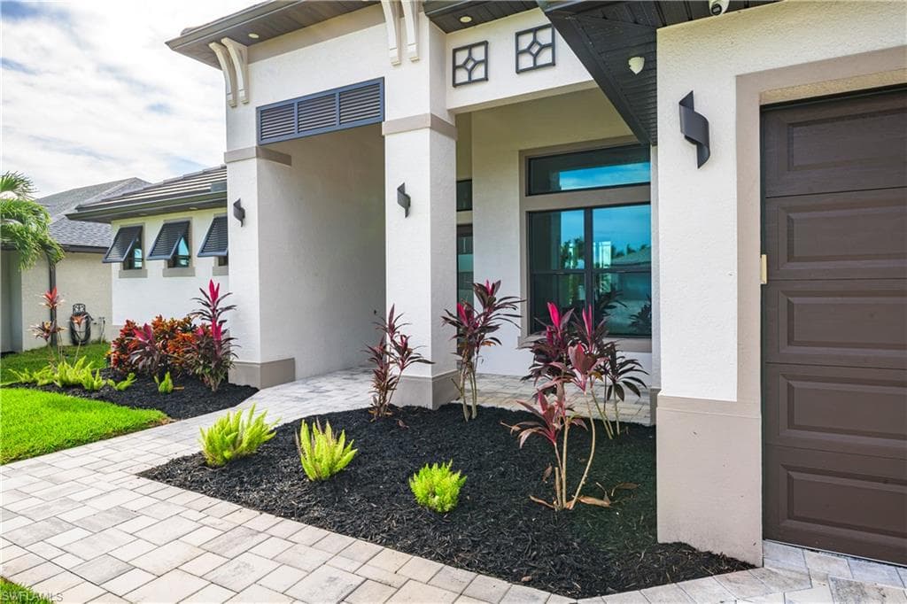 1806 39th Ter, Cape Coral, photo 3