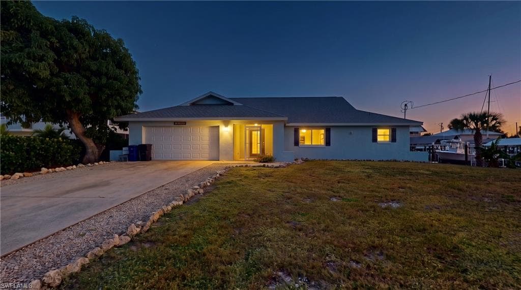 16005 Buccaneer St, Bokeelia
