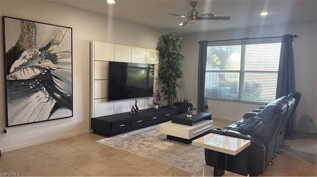 1370 Mariposa Cir #22105, Naples, photo 2