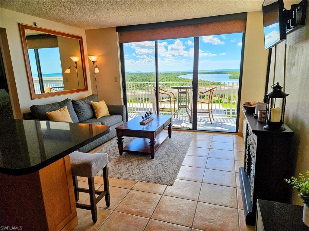 8701 Estero Blvd #801, Bonita Springs, photo 3