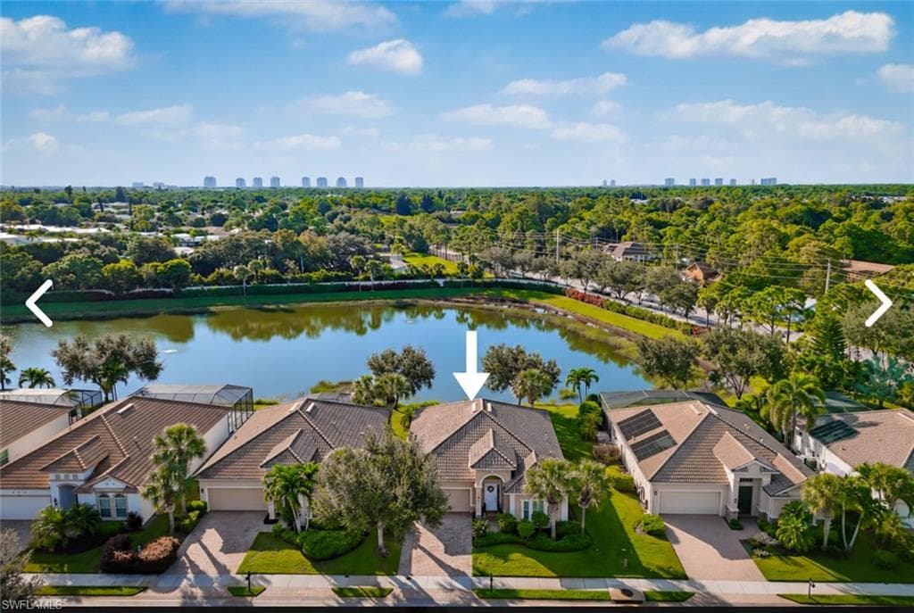 10523 Yorkstone Dr, Bonita Springs, photo 2